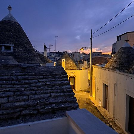 アルベロベッロ Il Trullo Del Guelfoヴィラ エクステリア 写真