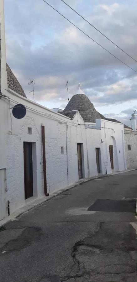 アルベロベッロ Il Trullo Del Guelfoヴィラ エクステリア 写真